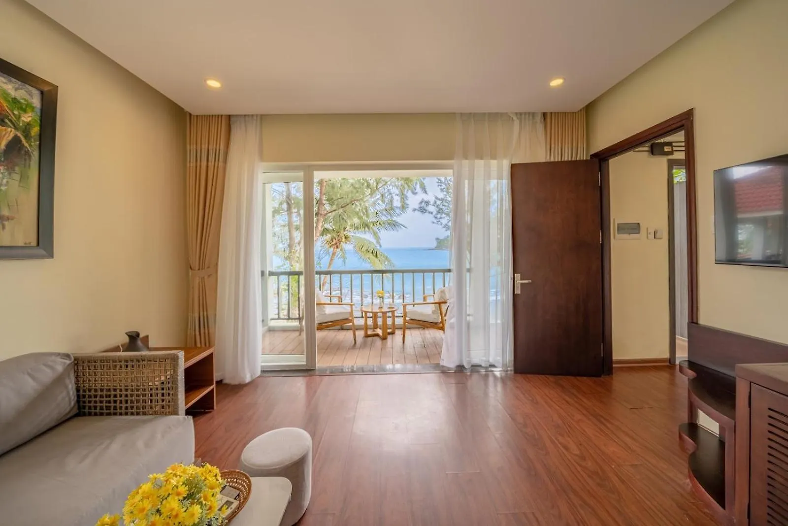 Bounce Beach Resort And Spa Da Nang