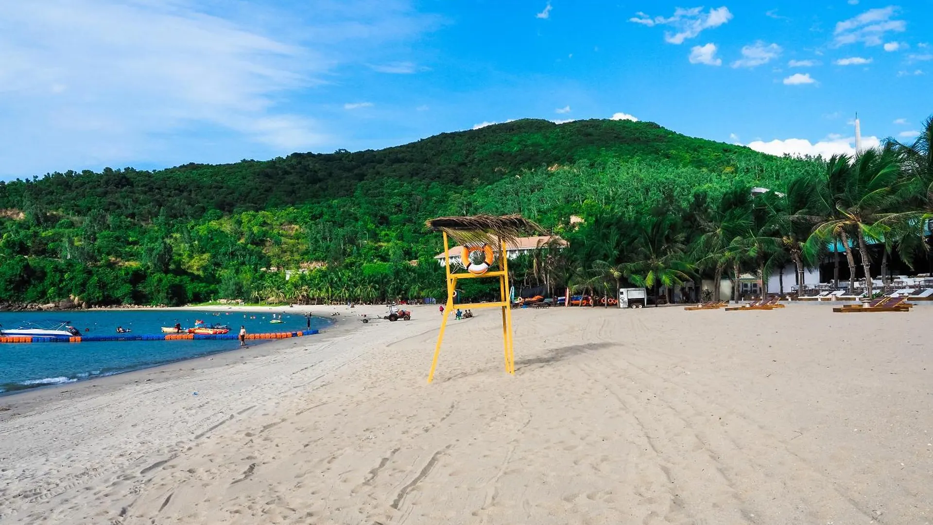 Bounce Beach Resort And Spa Da Nang 0*,  Vietnam
