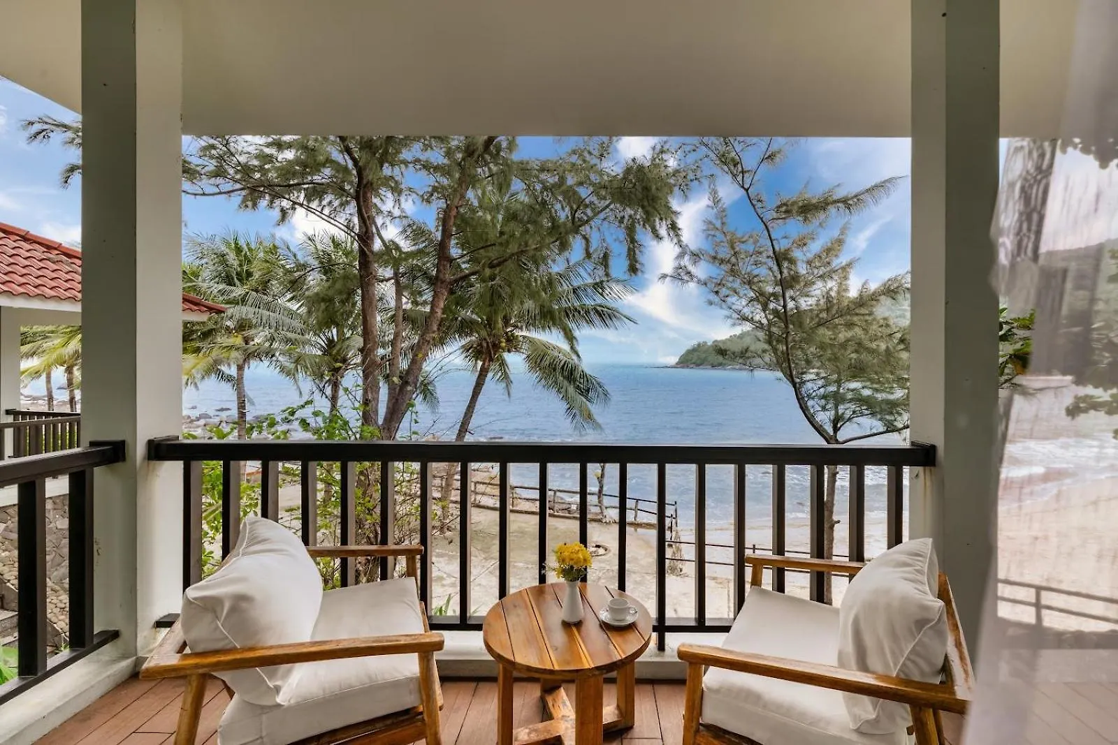 Bounce Beach Resort And Spa Da Nang Vietnam