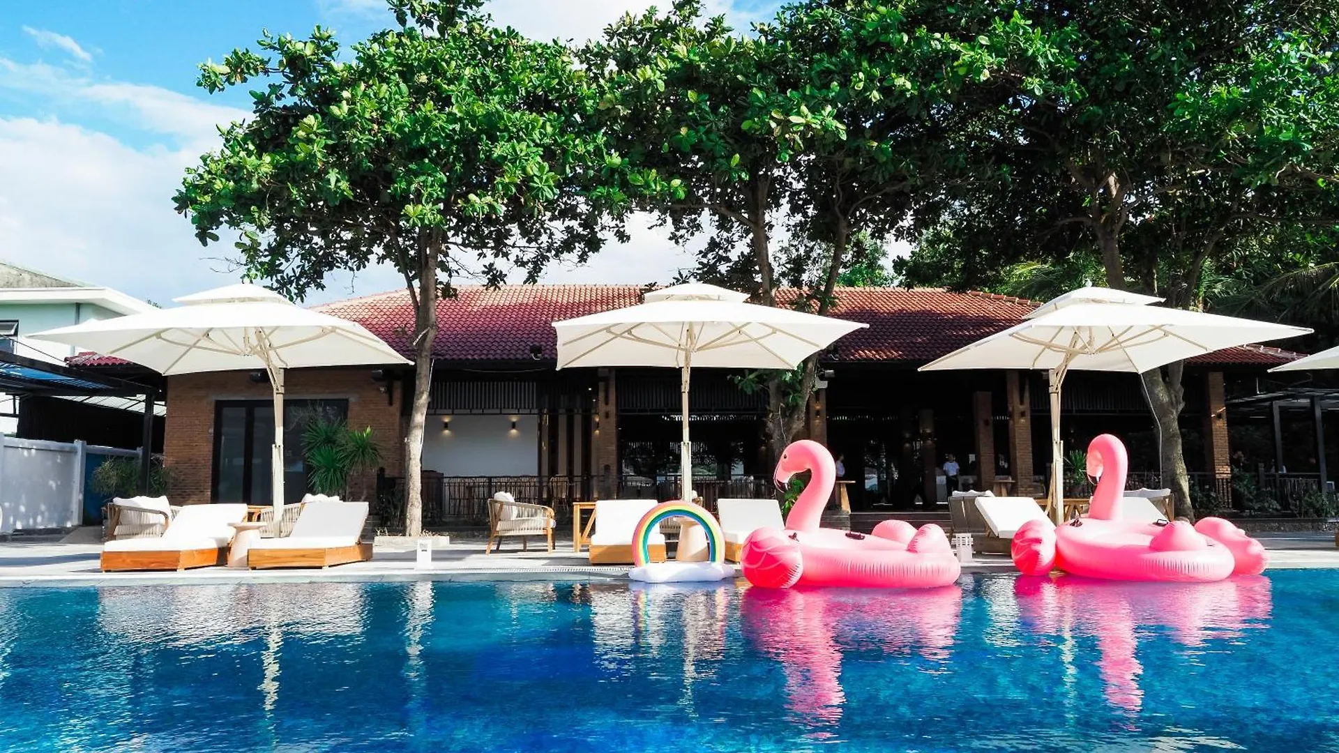 Bounce Beach Resort And Spa Da Nang