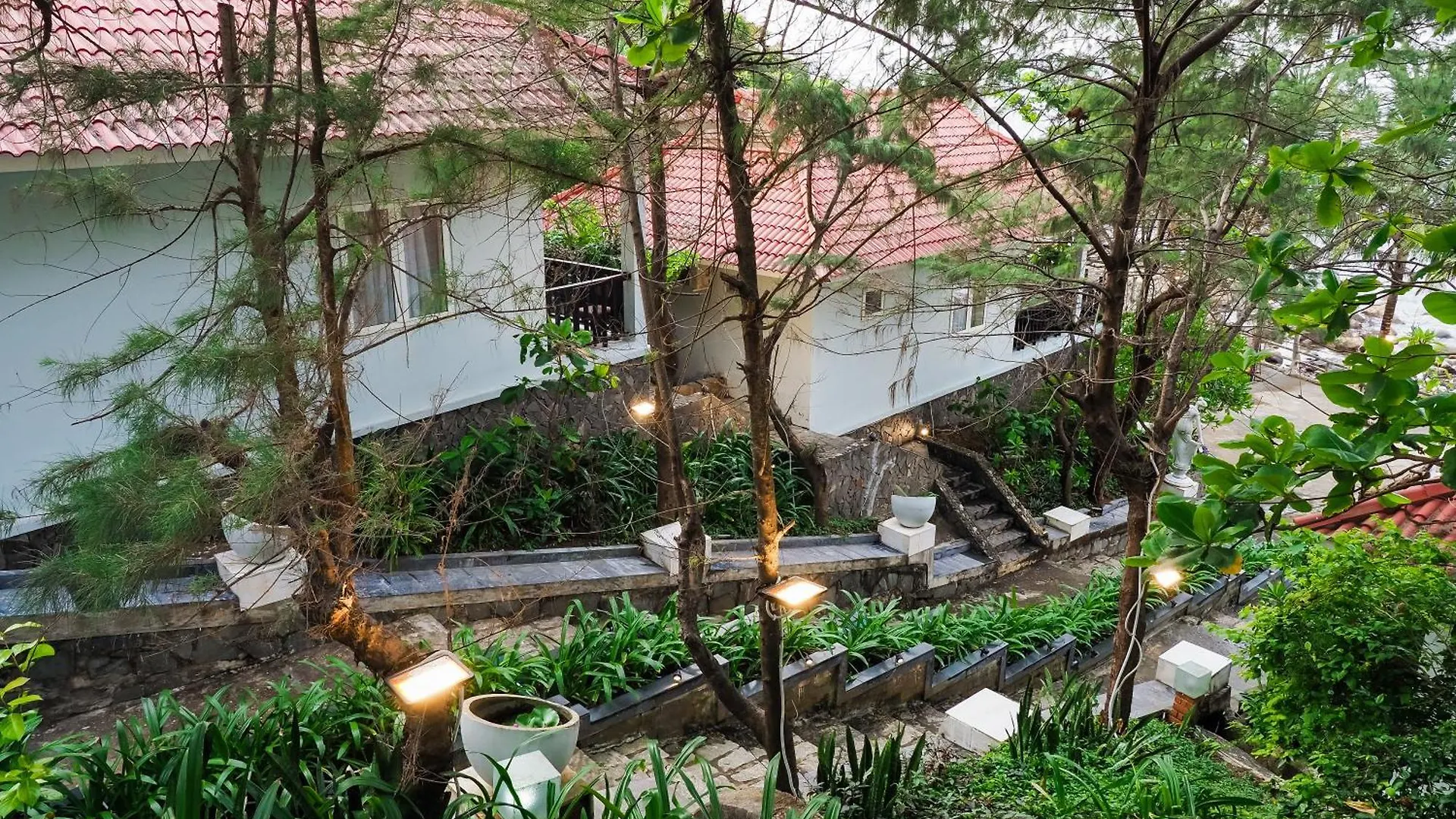 Bounce Beach Resort And Spa Da Nang
