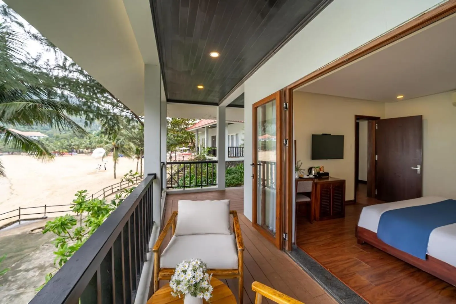 Bounce Beach Resort And Spa Da Nang