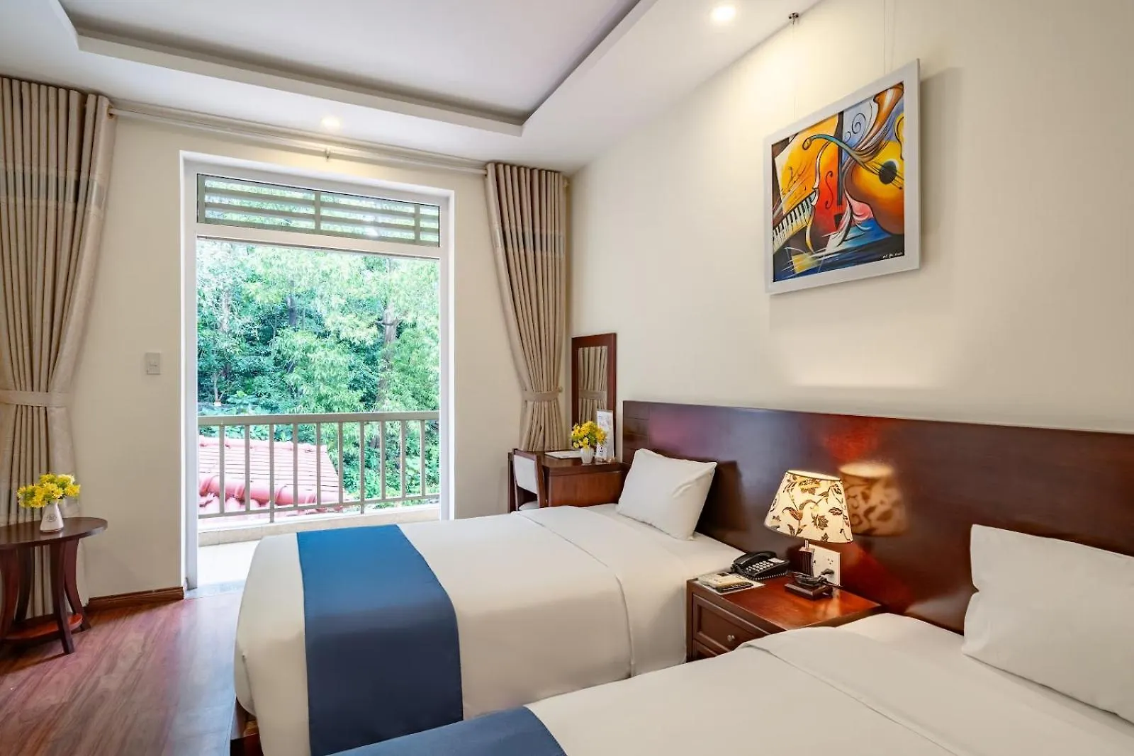 Bounce Beach Resort And Spa Da Nang Vietnam