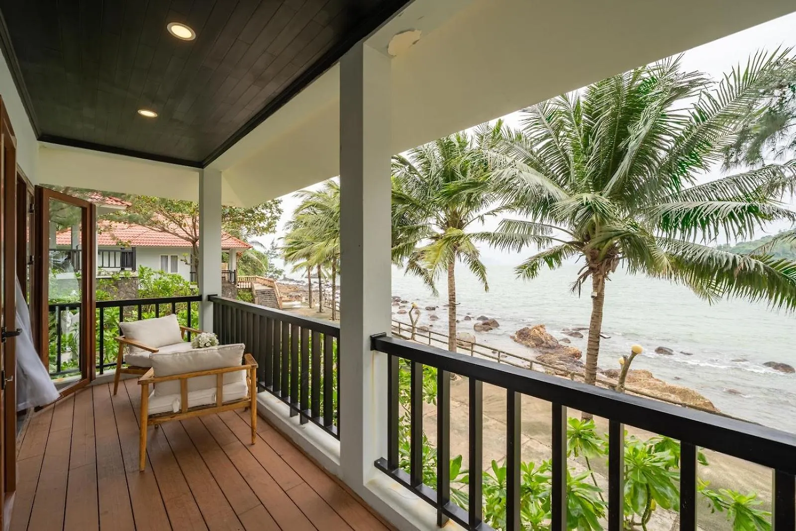 Bounce Beach Resort And Spa Da Nang