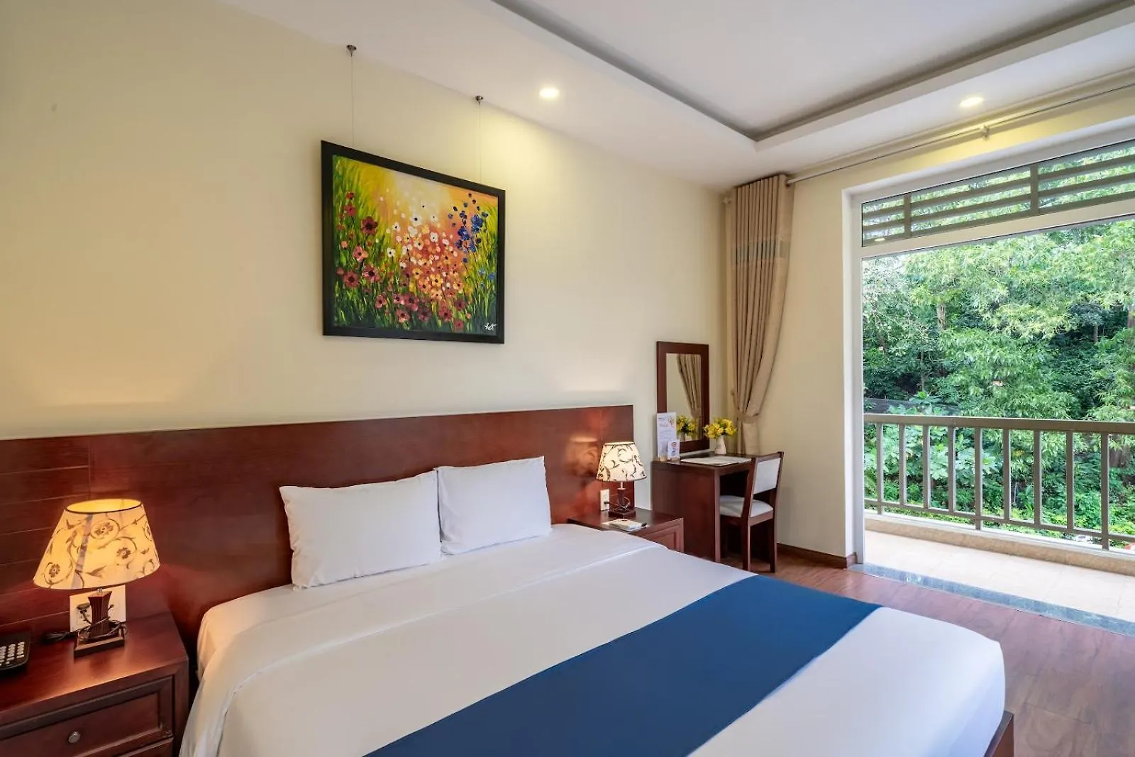 Bounce Beach Resort And Spa Da Nang